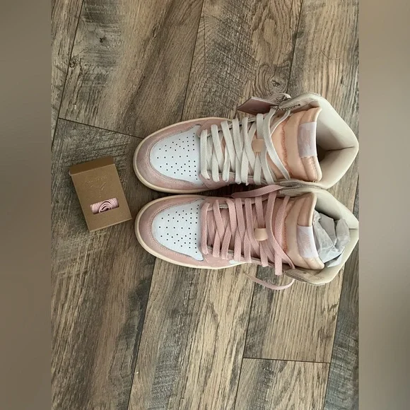 Air Jordan 1 OG high atmosphere muslin sail white 8.5 - Picture 11 of 13